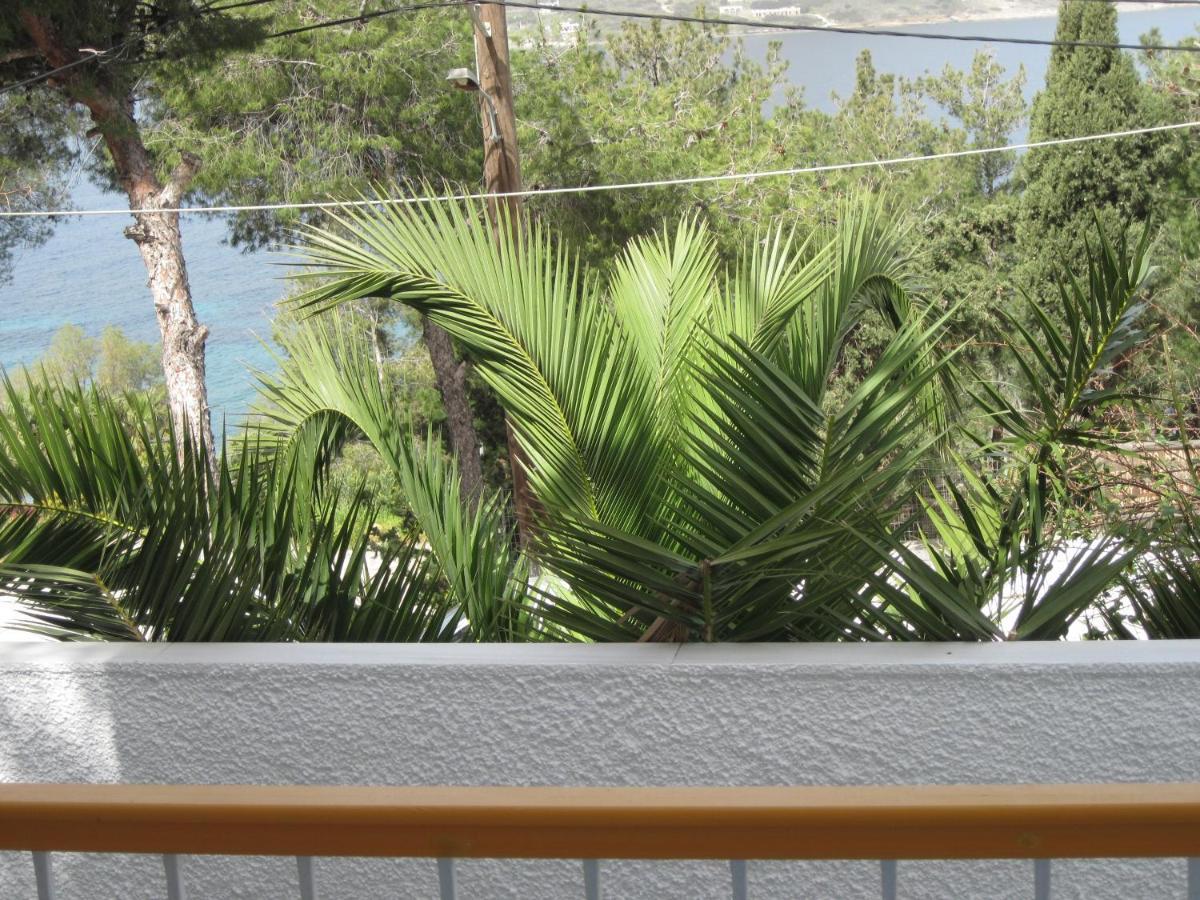 Tatsis Apartments Masouri Esterno foto