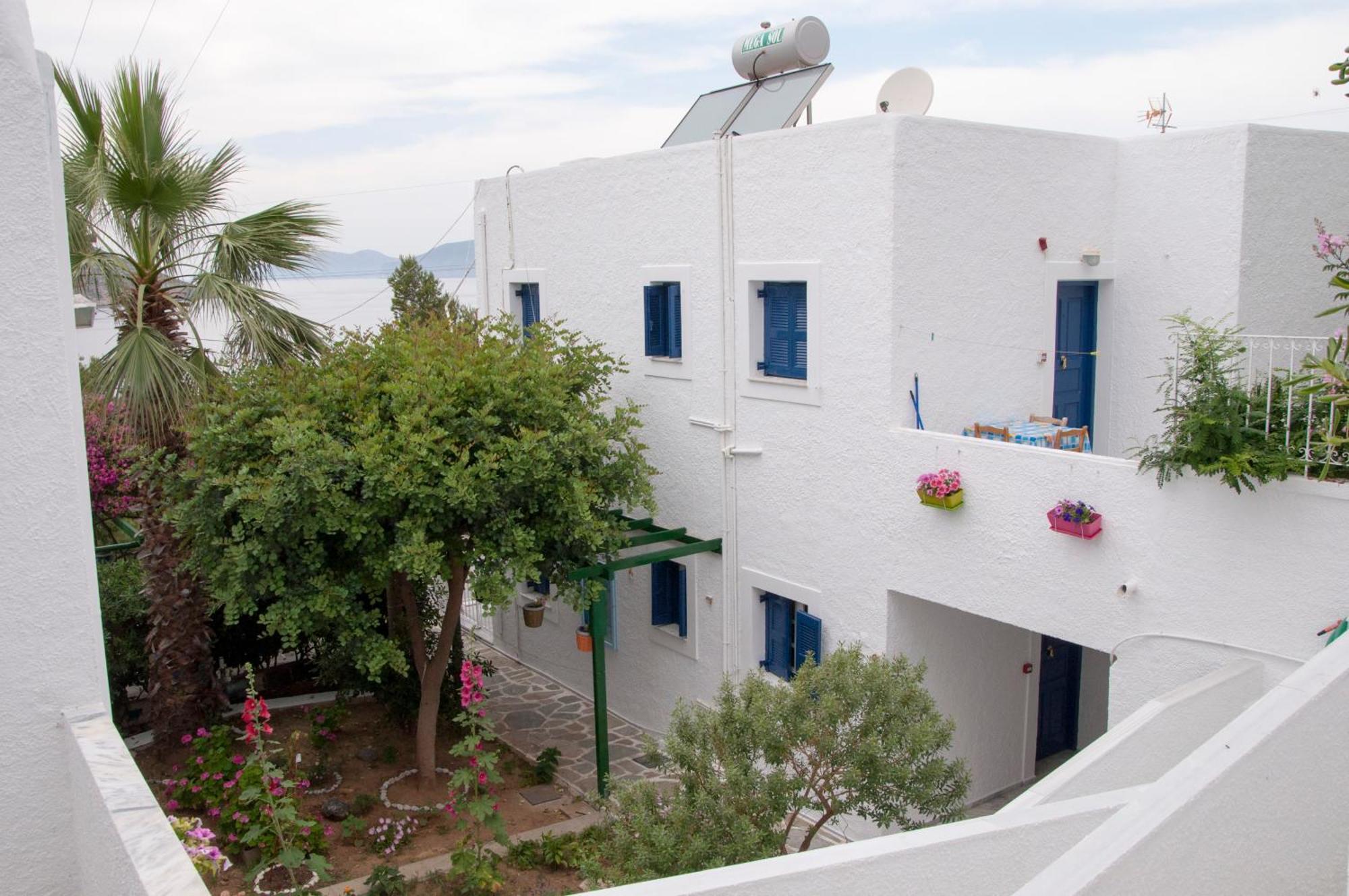 Tatsis Apartments Masouri Esterno foto