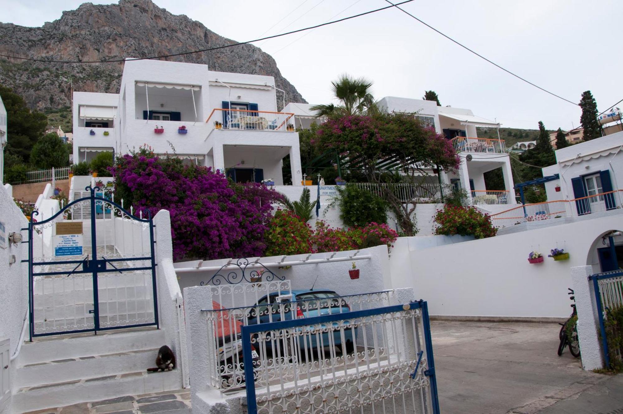 Tatsis Apartments Masouri Esterno foto
