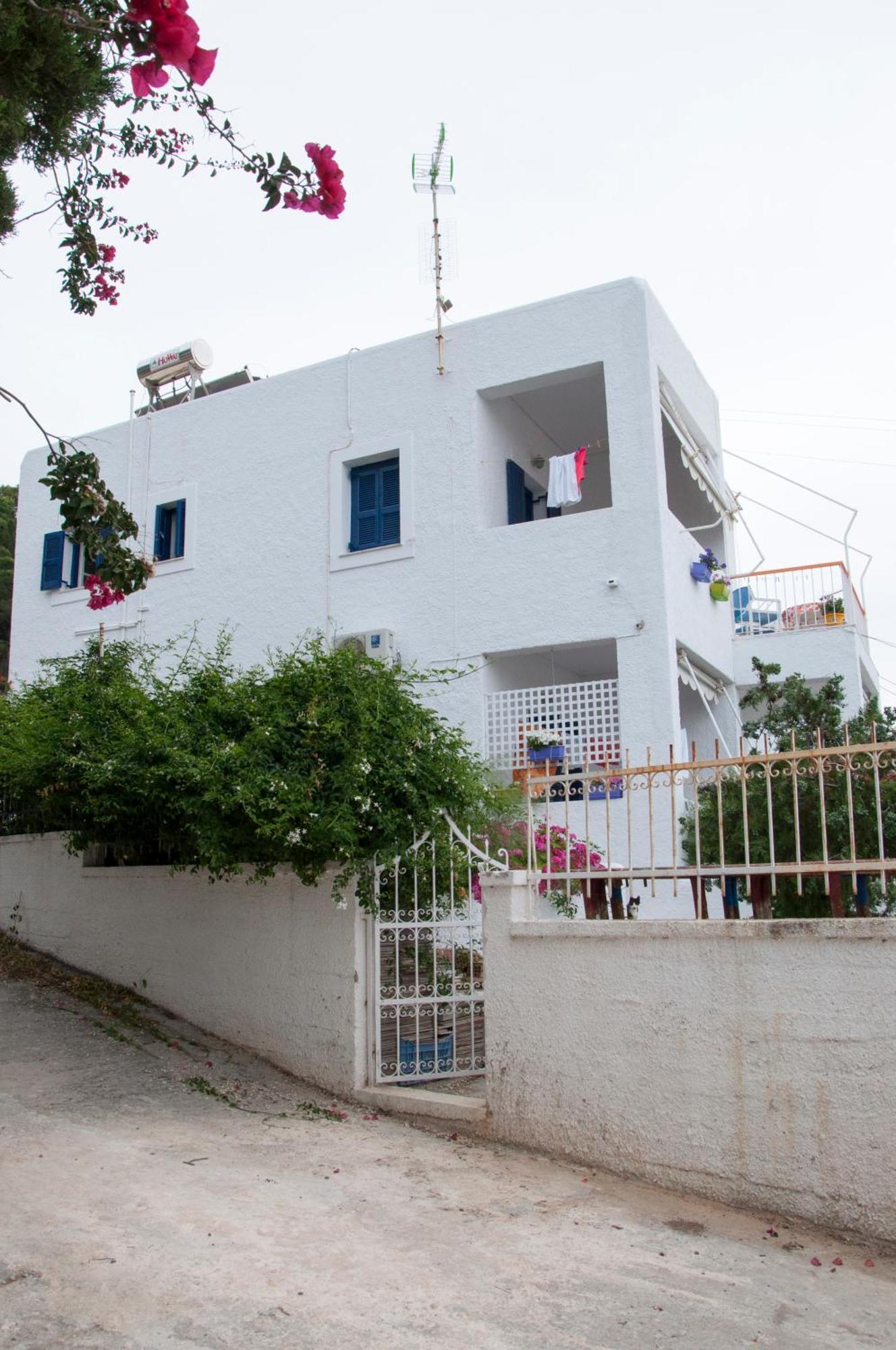 Tatsis Apartments Masouri Esterno foto