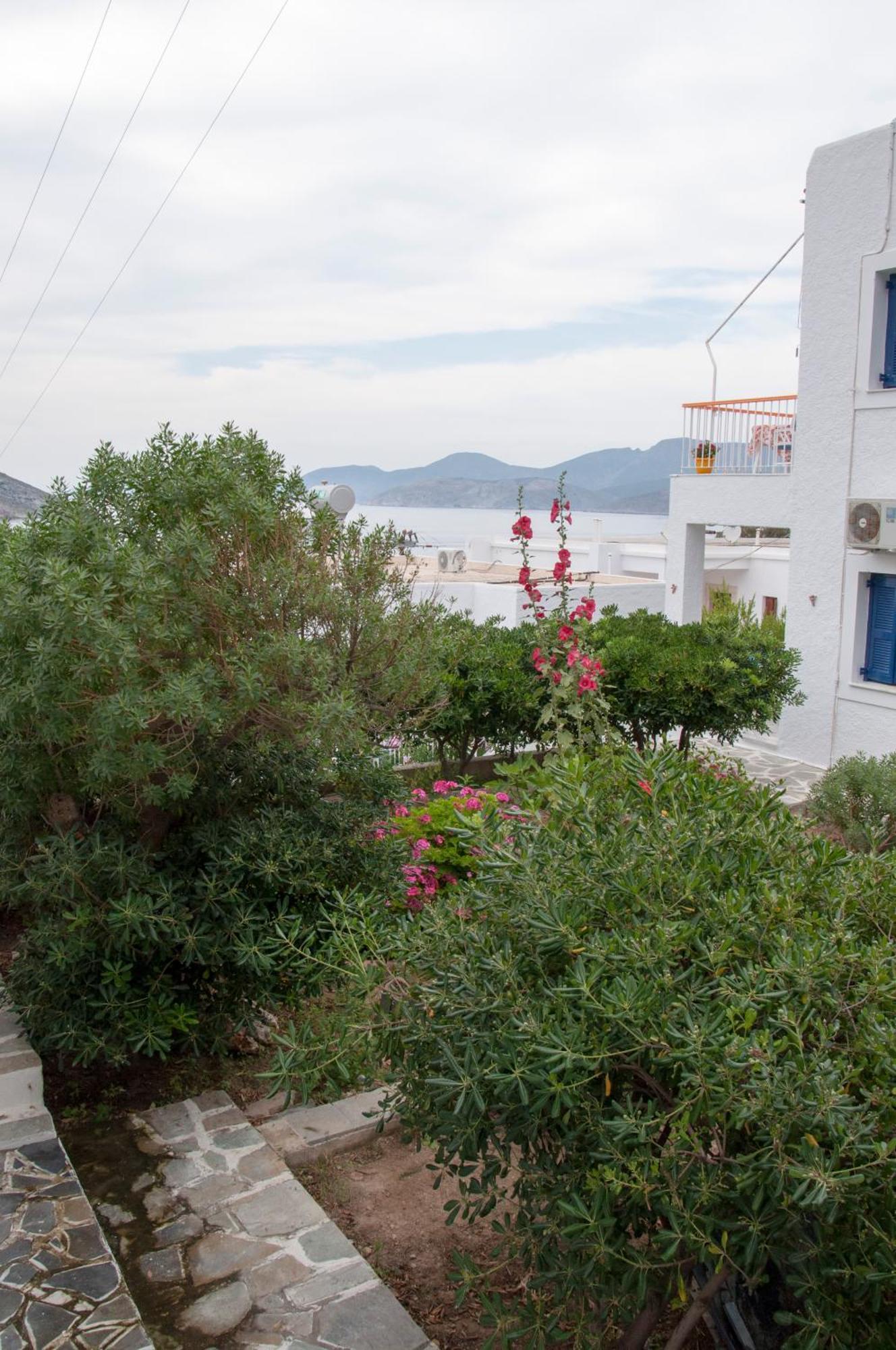 Tatsis Apartments Masouri Esterno foto