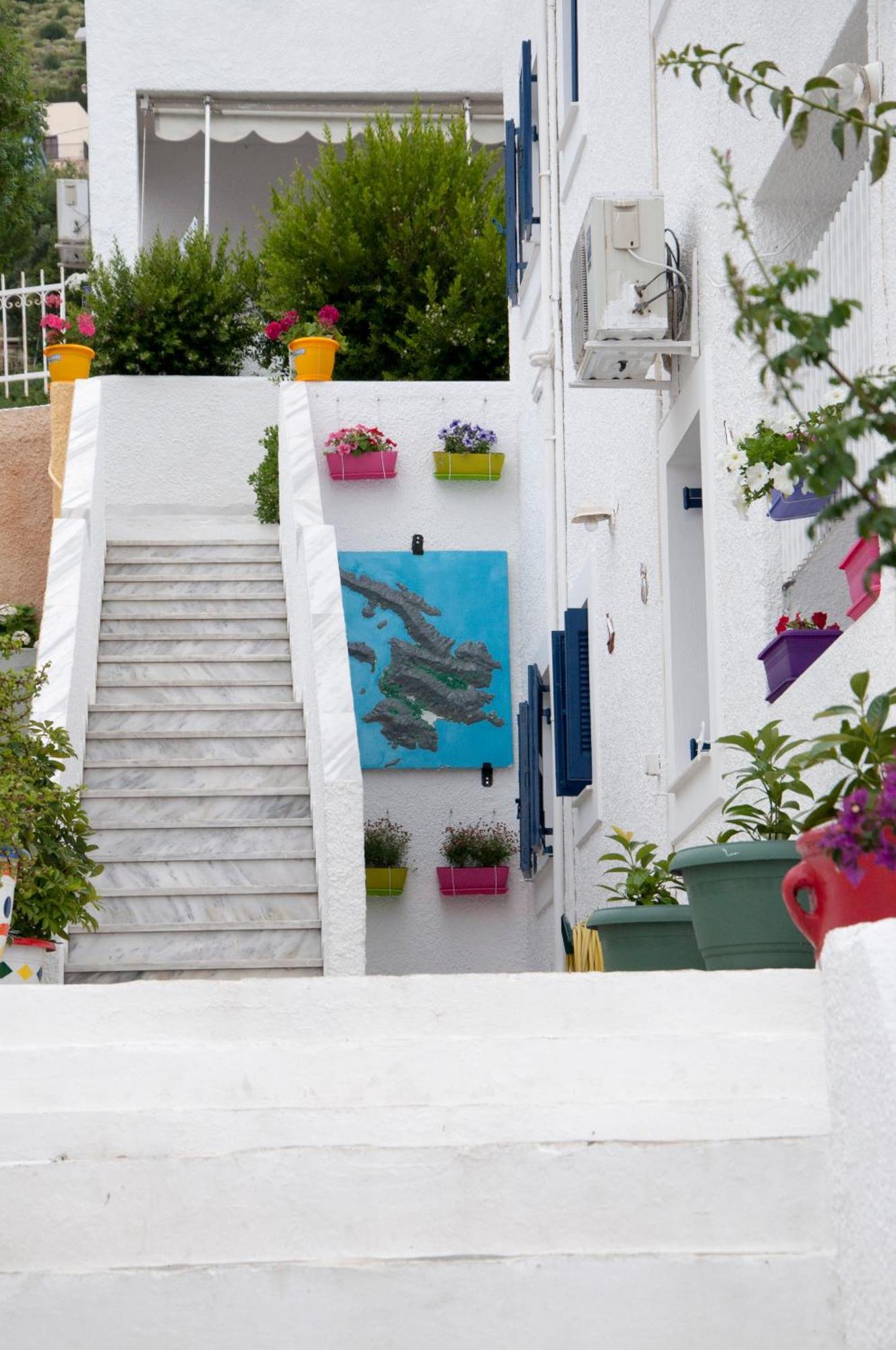 Tatsis Apartments Masouri Esterno foto
